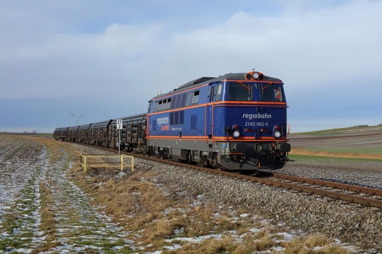 Gueterzug-mit-Elise-001